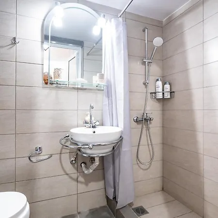 Cozy For 2 Person *